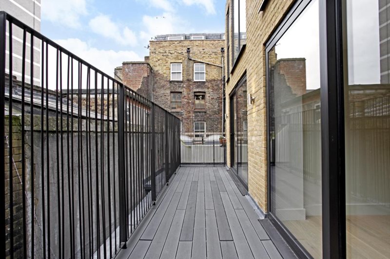 Hatton Wall, Clerkenwell, EC1N
