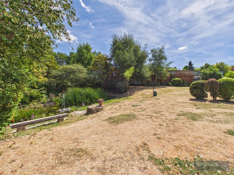 Eaton Drive, Kingston upon Thames, KT2