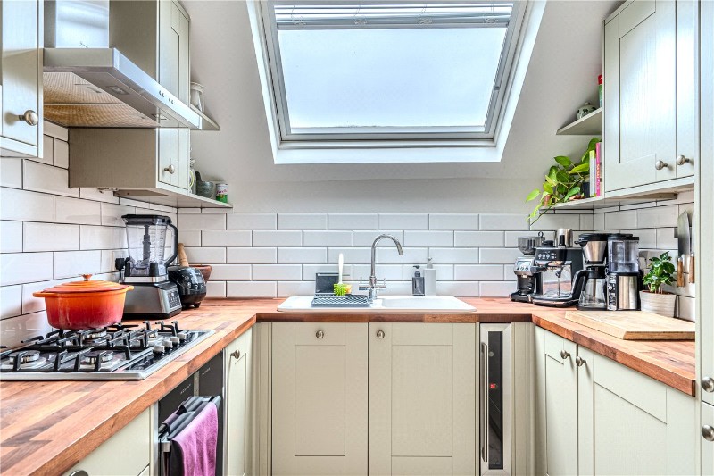 Gubyon Avenue, London, SE24