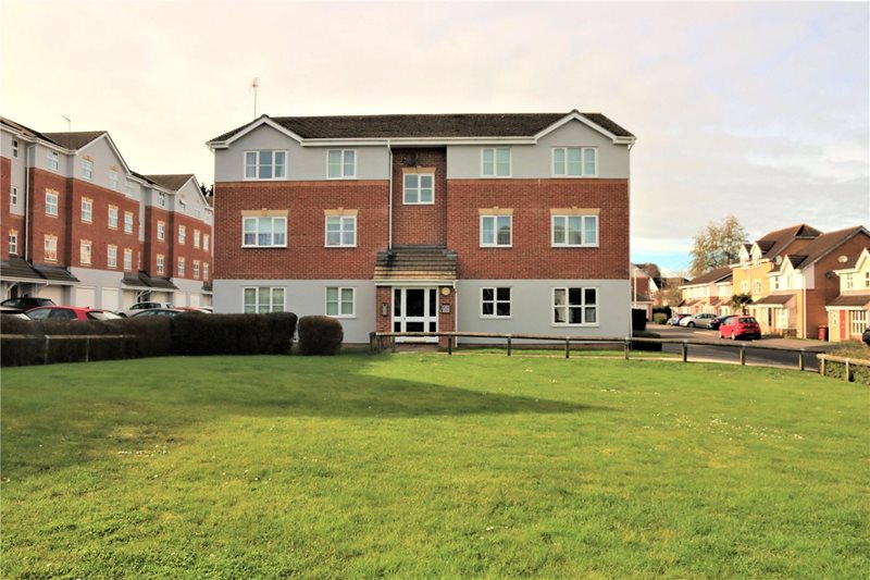 Elm Park, Reading, Berkshire, RG30