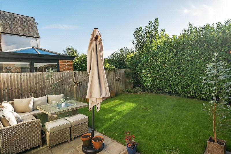 Langham Court, Farnham, Surrey, GU9