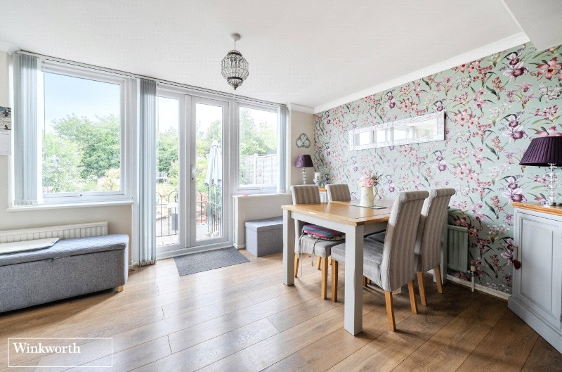 Pitman Close, Basingstoke, Hampshire, RG22