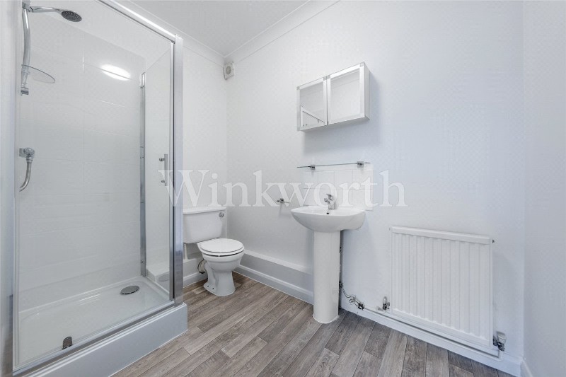 Golders Green Road, London, NW11