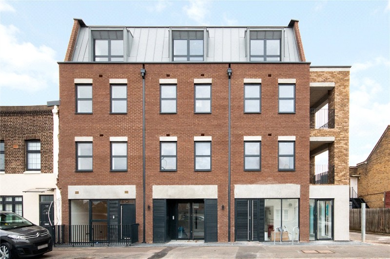 Cannon Hill Lane, London, SW20