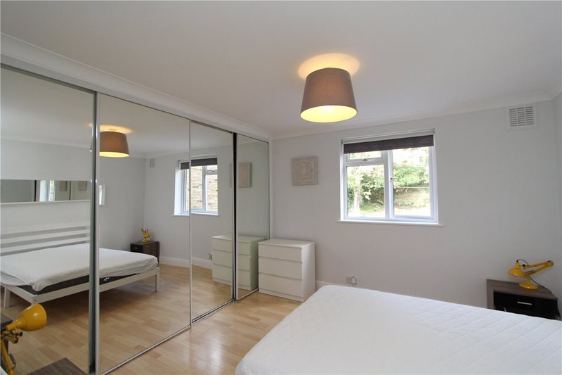 Kings Avenue, Ealing, London, UK, W5