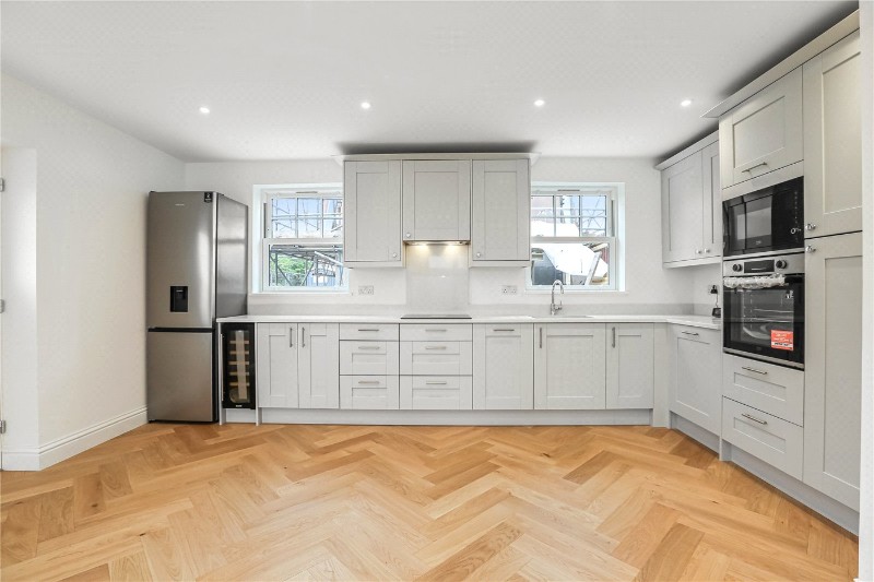 Tilehurst Road, Cheam, Sutton, SM3