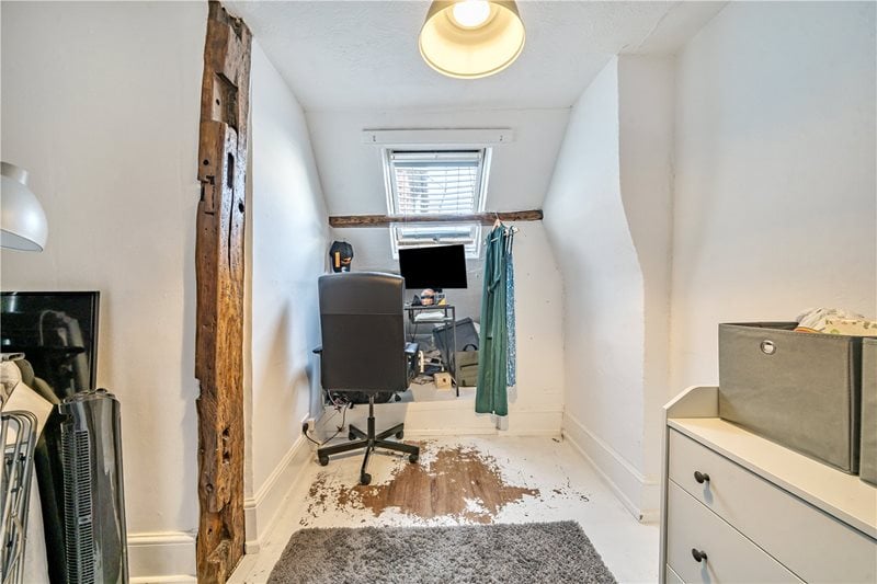 West Street, Farnham, Surrey, GU9