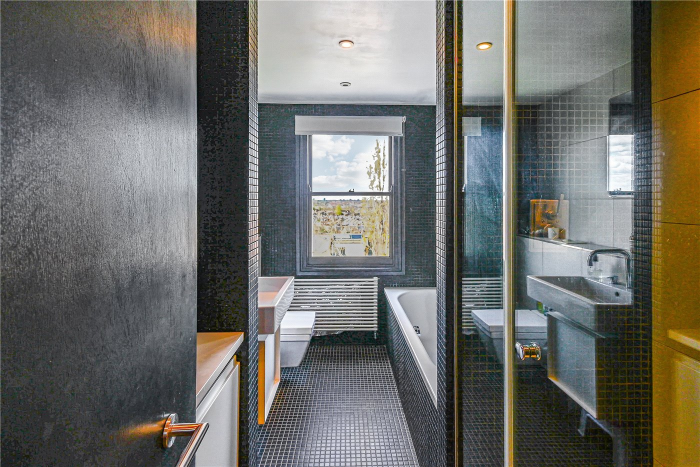 Bathroom P2