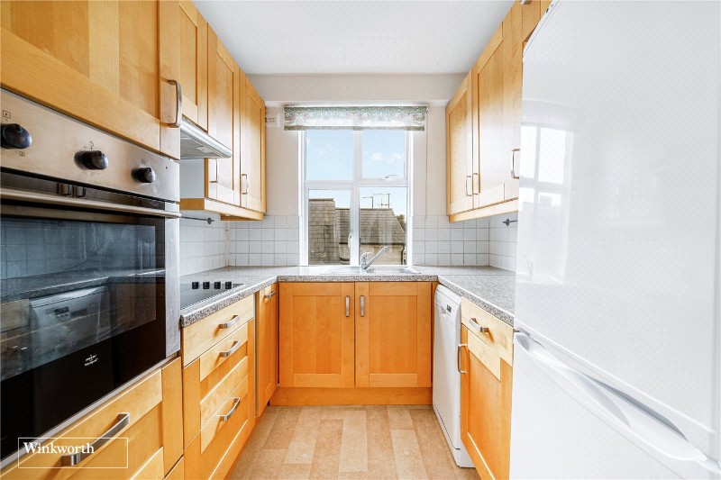 Sutton Lane North, London, W4