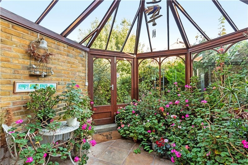 Glebe Road, Barnes, London, SW13