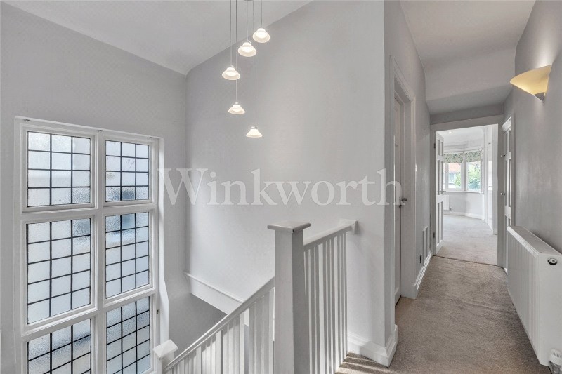 Dunstan Road, London, NW11