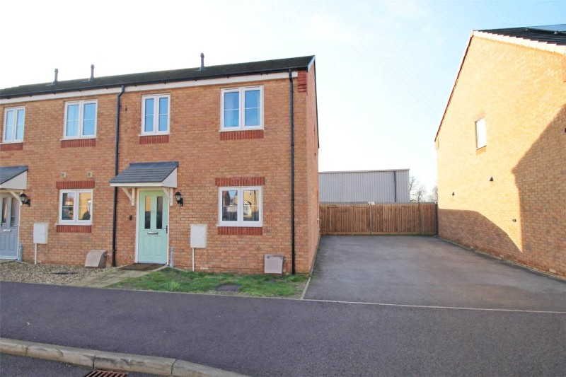 Harrier Way, Market Deeping, Peterborough, Lincolnshire, PE6