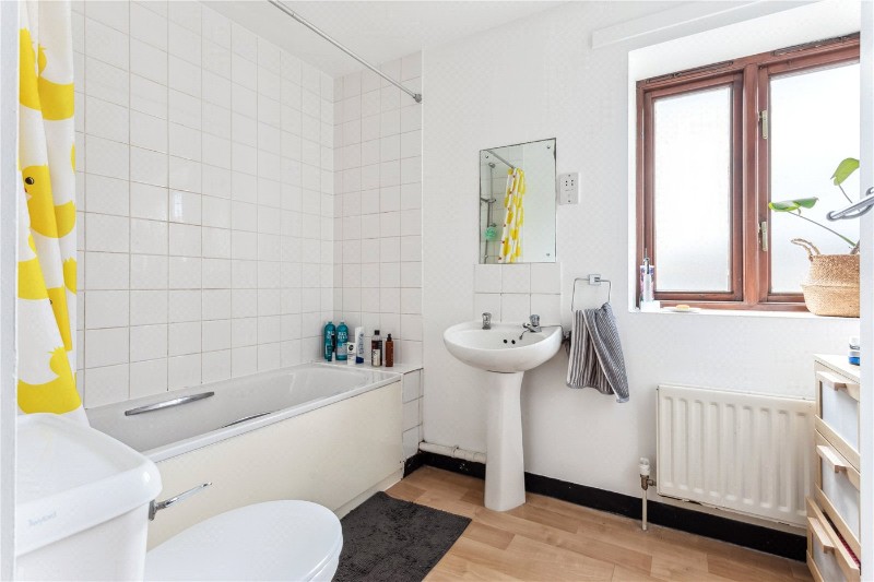 Canonbury Court, Hawes Street, London, N1