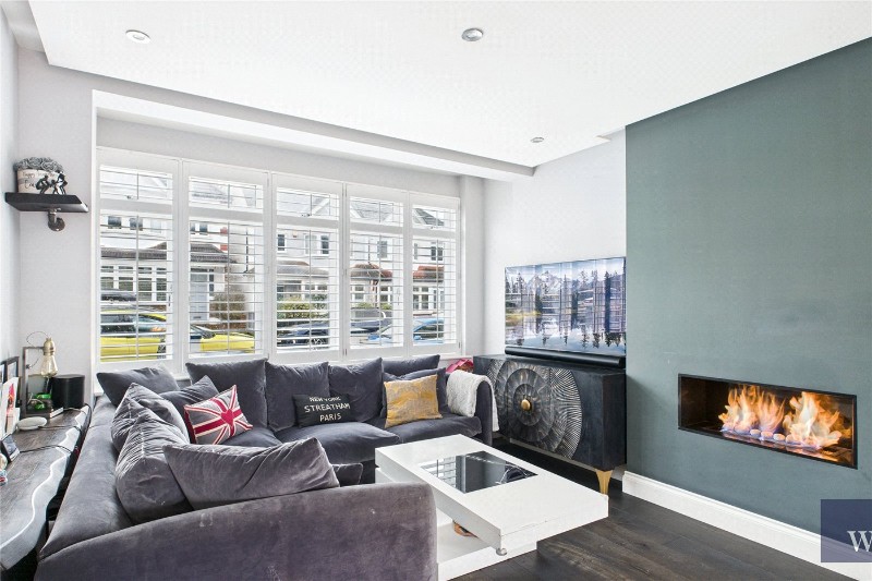 Kirkstall Gardens, London, SW2