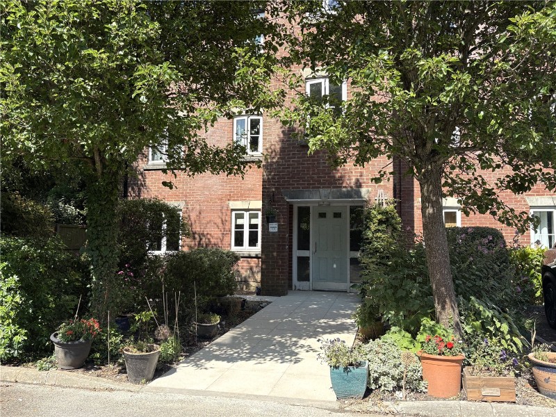 Whyte Close, Whitfield, Dover, Kent, CT16