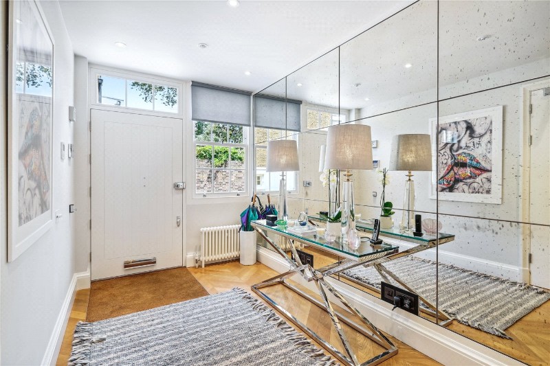 Wilton Mews, Belgravia, London, SW1X