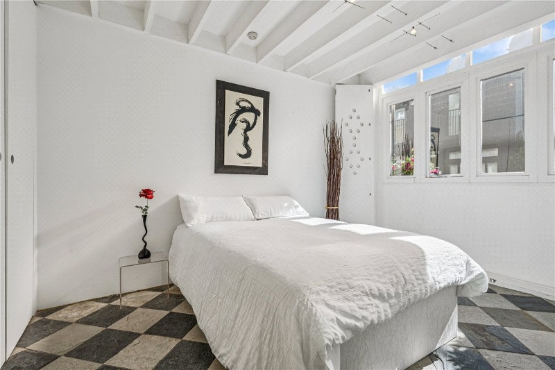 St. Lukes Mews, London, W11