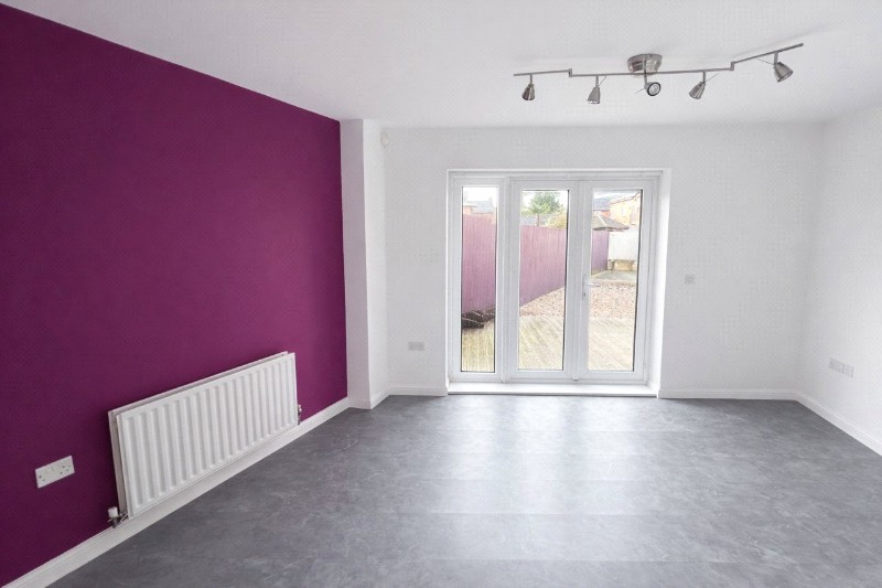 Holloway Avenue, Bourne, Lincolnshire, PE10