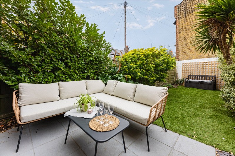 Rotherwood Road, London, SW15