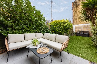 Rotherwood Road, London, SW15