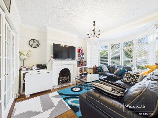 Watford Way, London, NW4