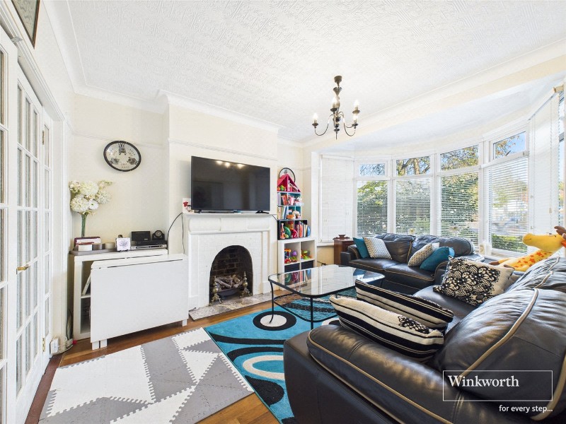 Watford Way, London, NW4