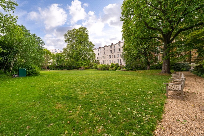 Clifton Gardens, London, W9