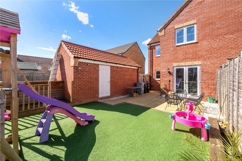 Harrier Way, Market Deeping, Peterborough, Lincolnshire, PE6