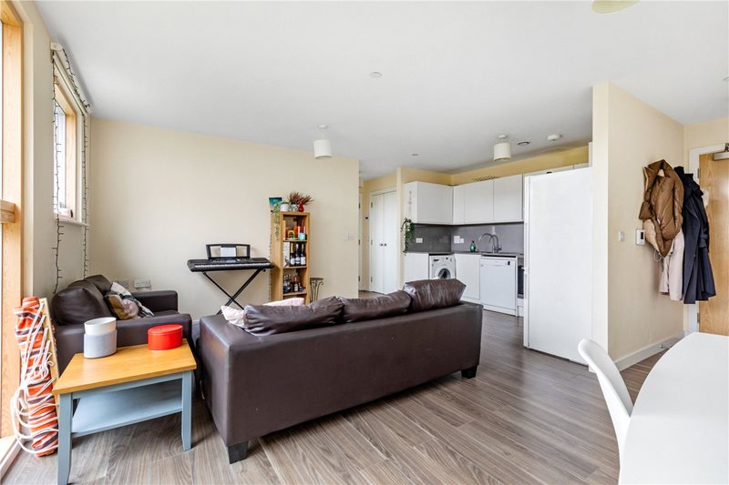 Garratt Lane, London, SW17