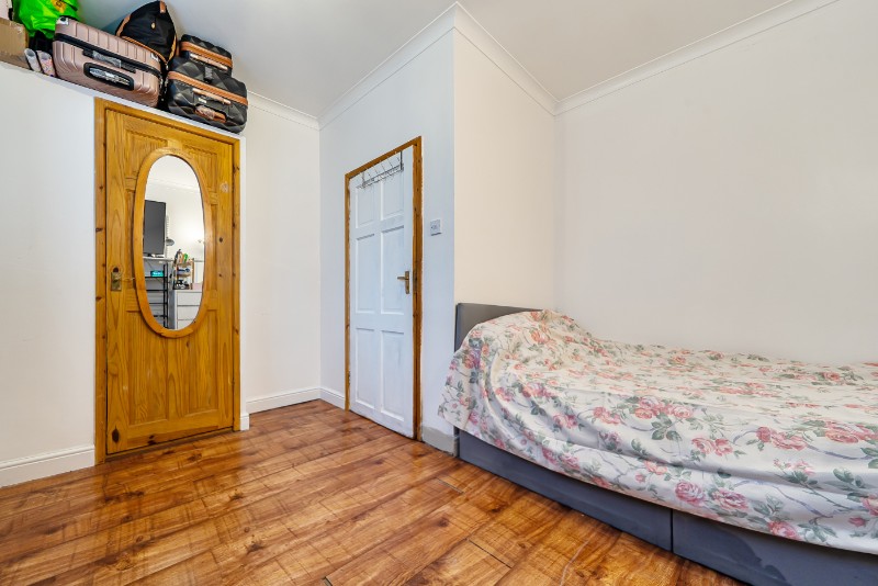 Paddock Close, London, SE26