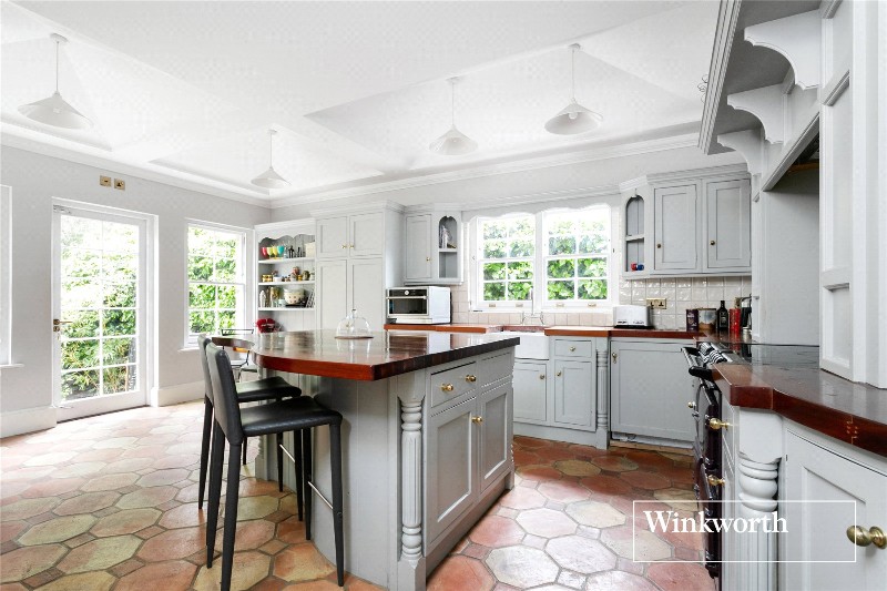 Camlet Way, Hadley Common, EN4