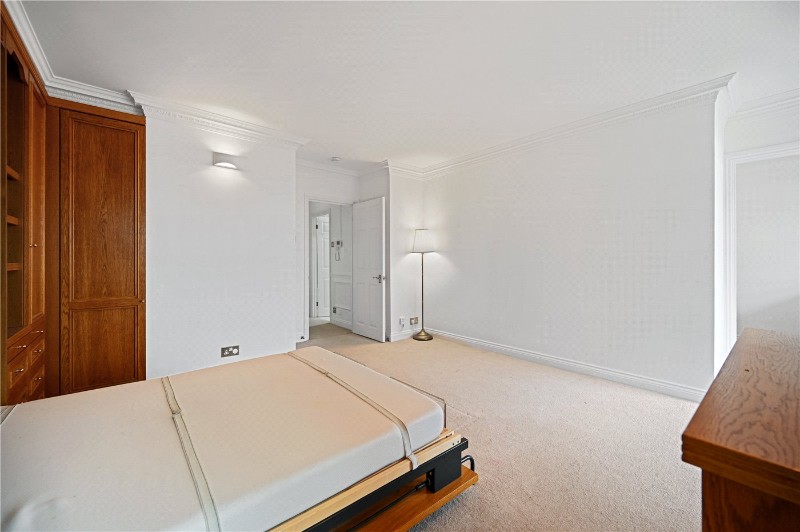 Campden Hill Road, Kensington, London, W8