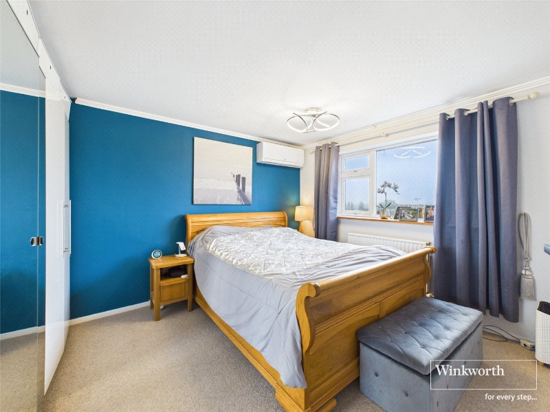 Mandeville Close, Tilehurst, Reading, Berkshire, RG30