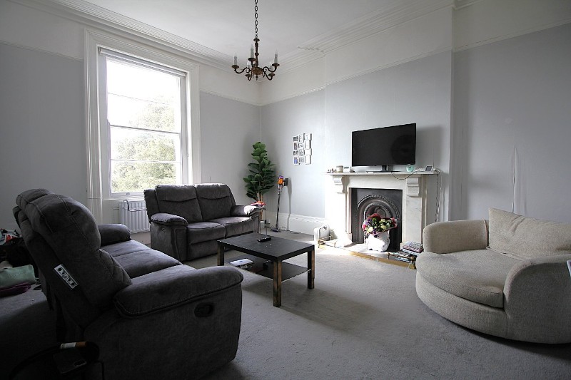 Hillcourt Road, Cheltenham, Gloucestershire, GL52