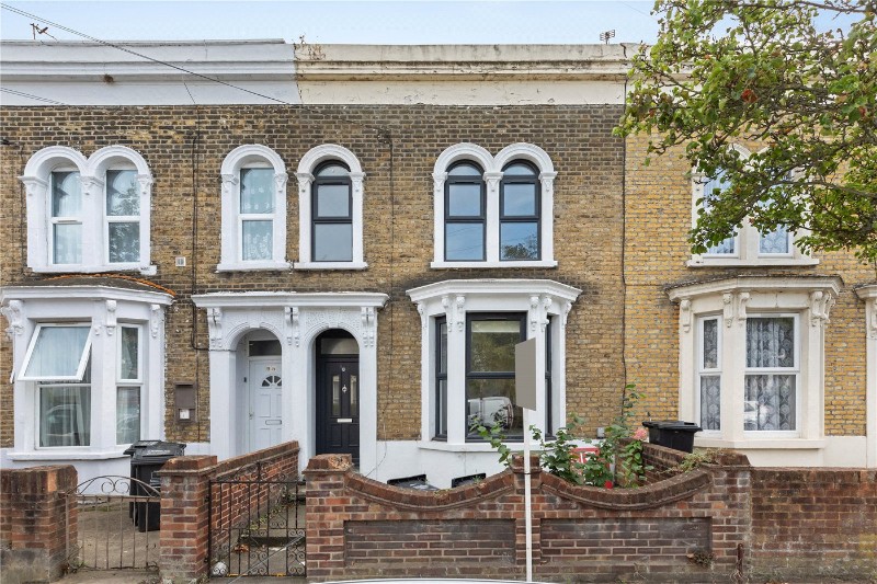 Dunlace Road, London, E5