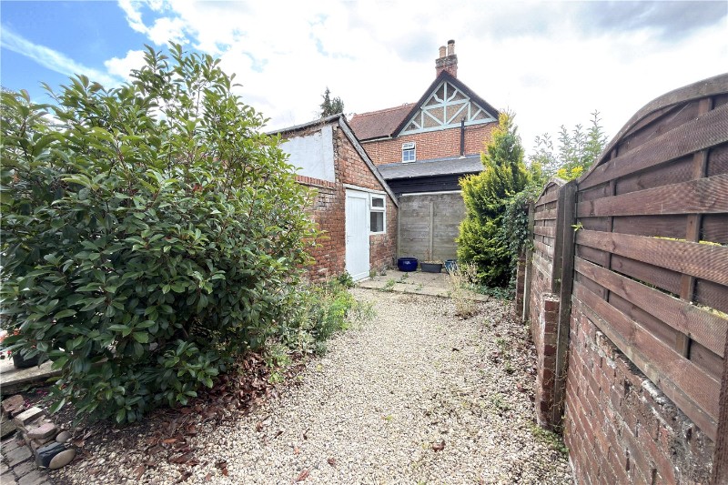 London End, Beaconsfield, HP9