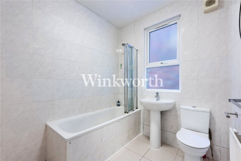 Westbury Avenue, London, N22