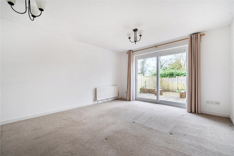 Ferns Mead, Farnham, Surrey, GU9