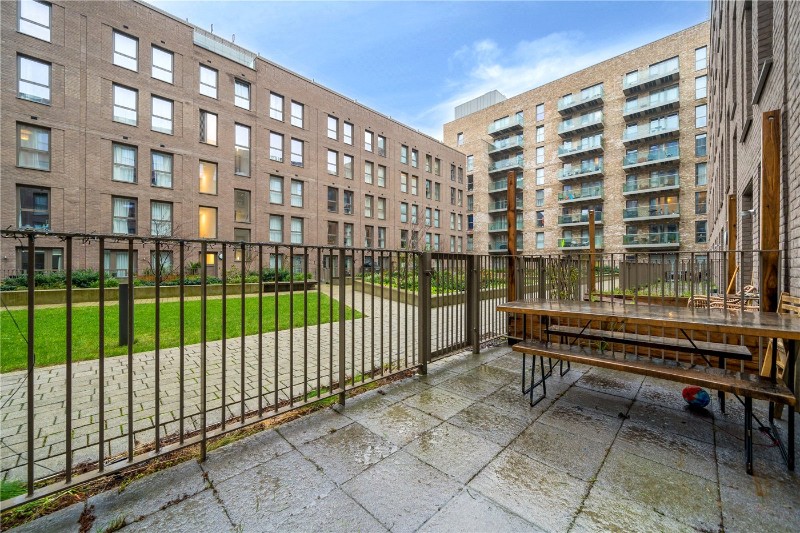 Shipbuilding Way, London, E13