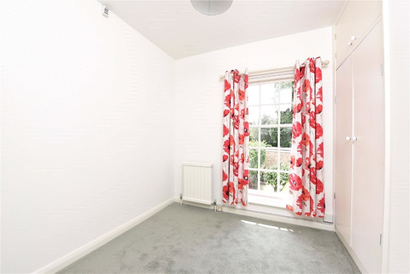 Warwick Drive, London, SW15