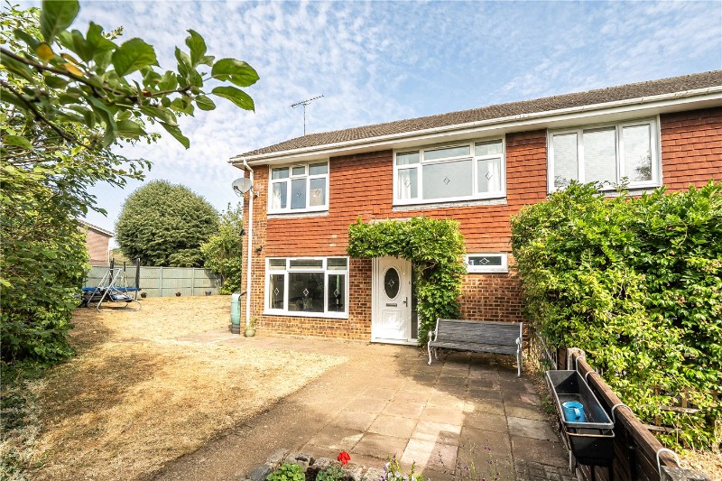 Roman Way, Farnham, Surrey, GU9