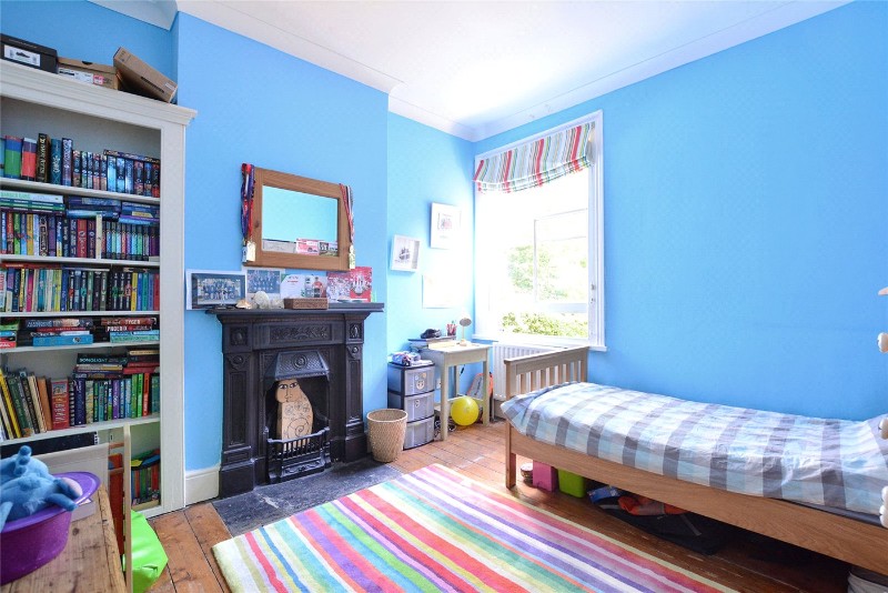 Kirkside Road, London, SE3