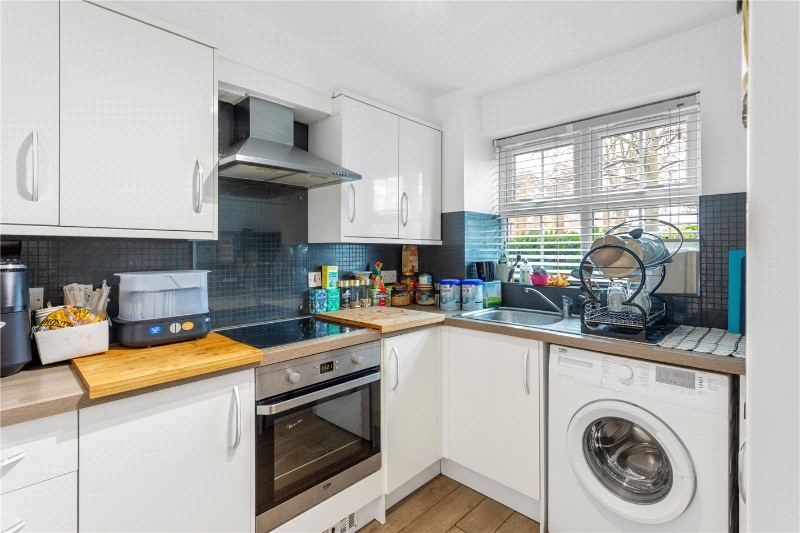 Elderfield Place, London, SW17