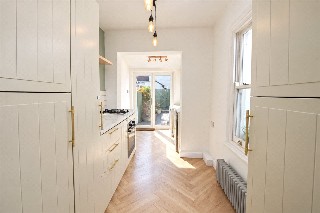 Uttons Avenue, Leigh-on-Sea, Essex, SS9