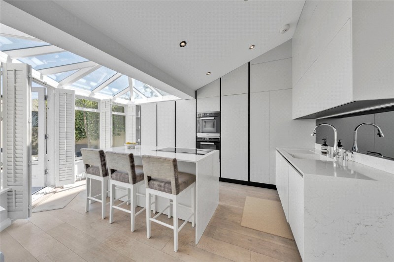 Blomfield Road, London, W9