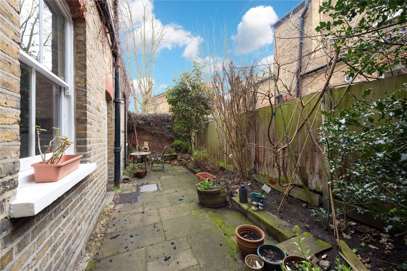 2 bedroom property for sale in Franciscan Road, London, SW17 (Ref