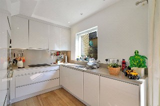 Crayford Mews, London, N7