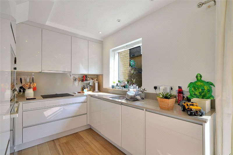 Crayford Mews, London, N7