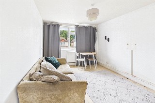 Beechcroft Close, Valley Road, London, SW16