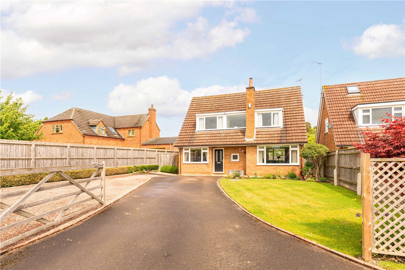 Kineton Road, Gaydon, Warwick, Warwickshire, CV35